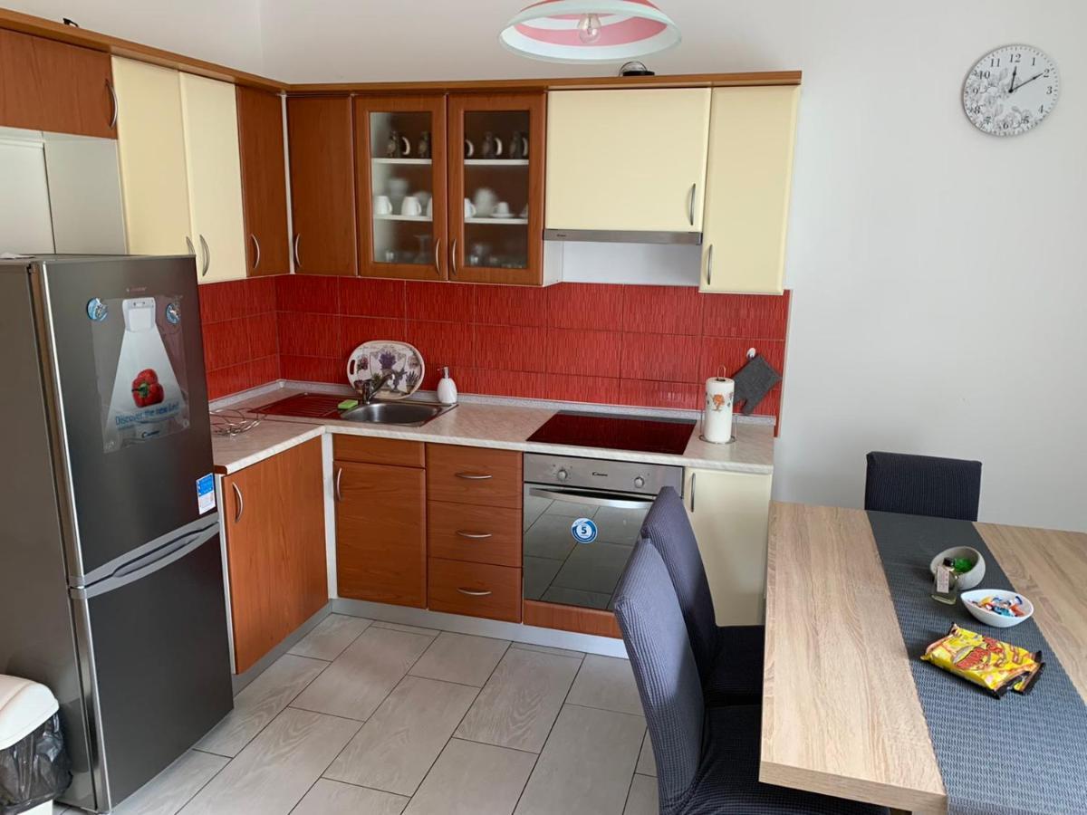 Apartmani Nada เคลโนวีซา ภายนอก รูปภาพ