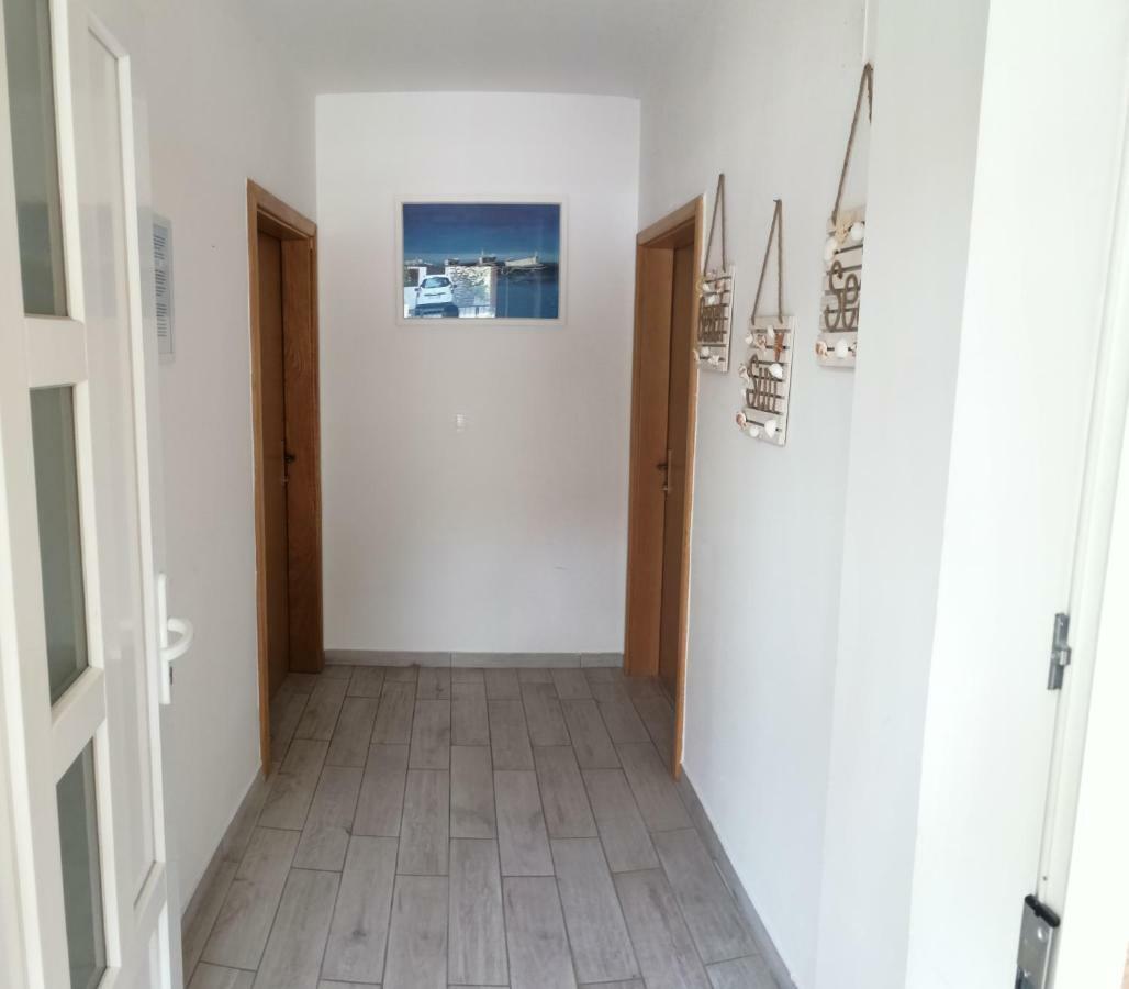 Apartmani Nada เคลโนวีซา ภายนอก รูปภาพ